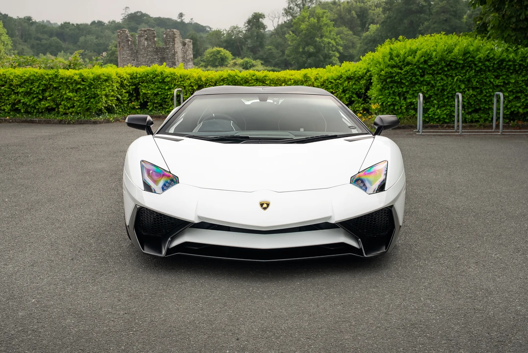 2016 Lamborghini Aventador SuperVeloce LP750-4 Roadster - Image 10 of 31