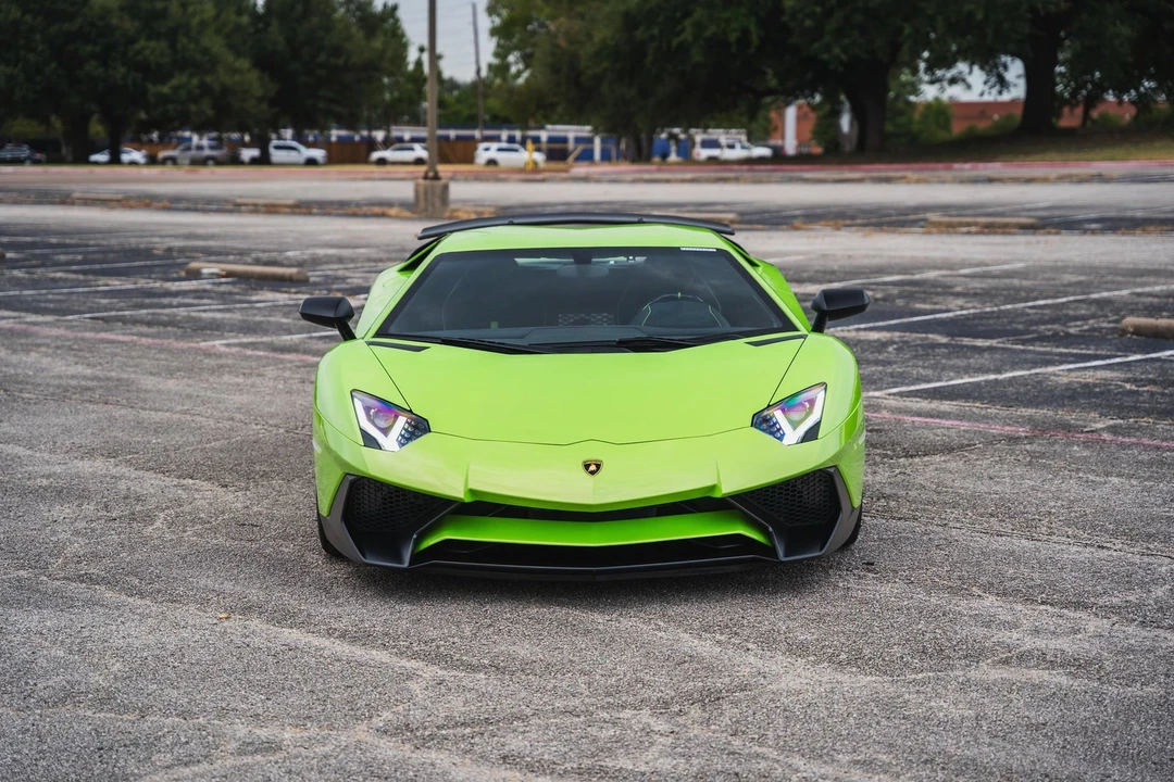 2016 Lamborghini Aventador SuperVeloce LP750-4 - Image 12 of 31