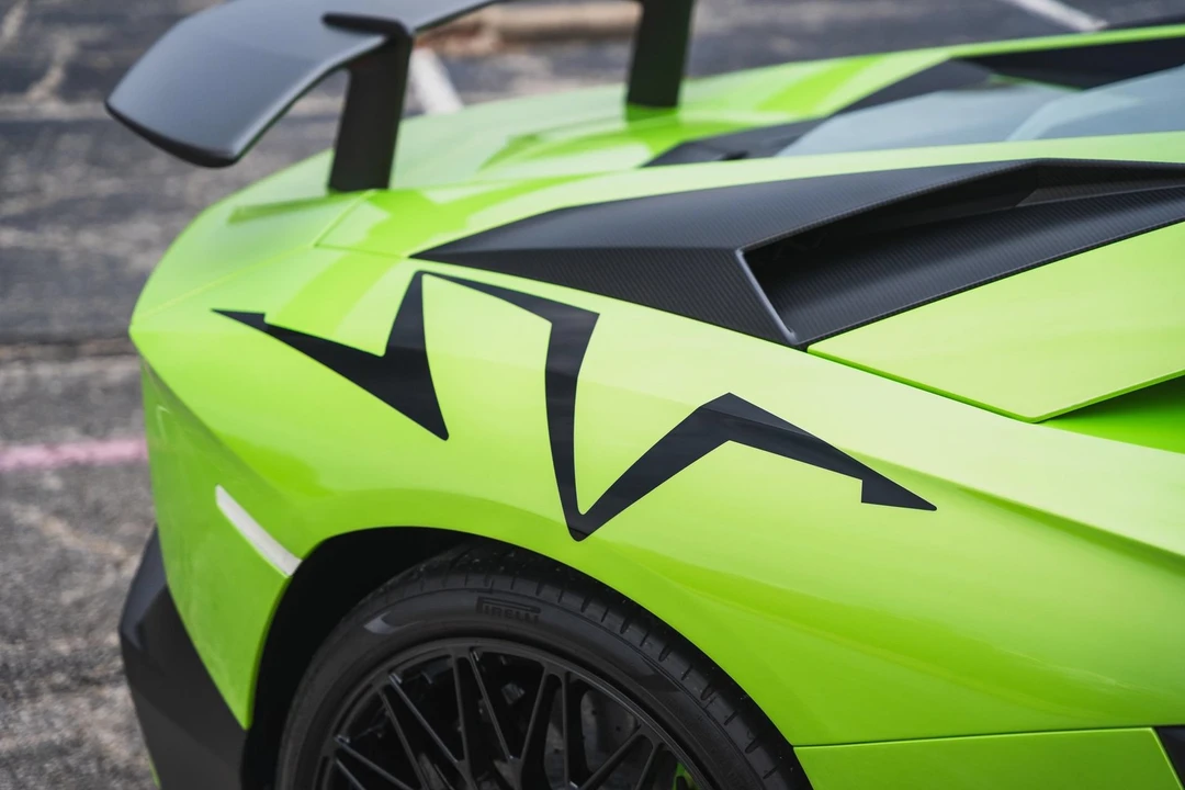 2016 Lamborghini Aventador SuperVeloce LP750-4 - Image 17 of 31