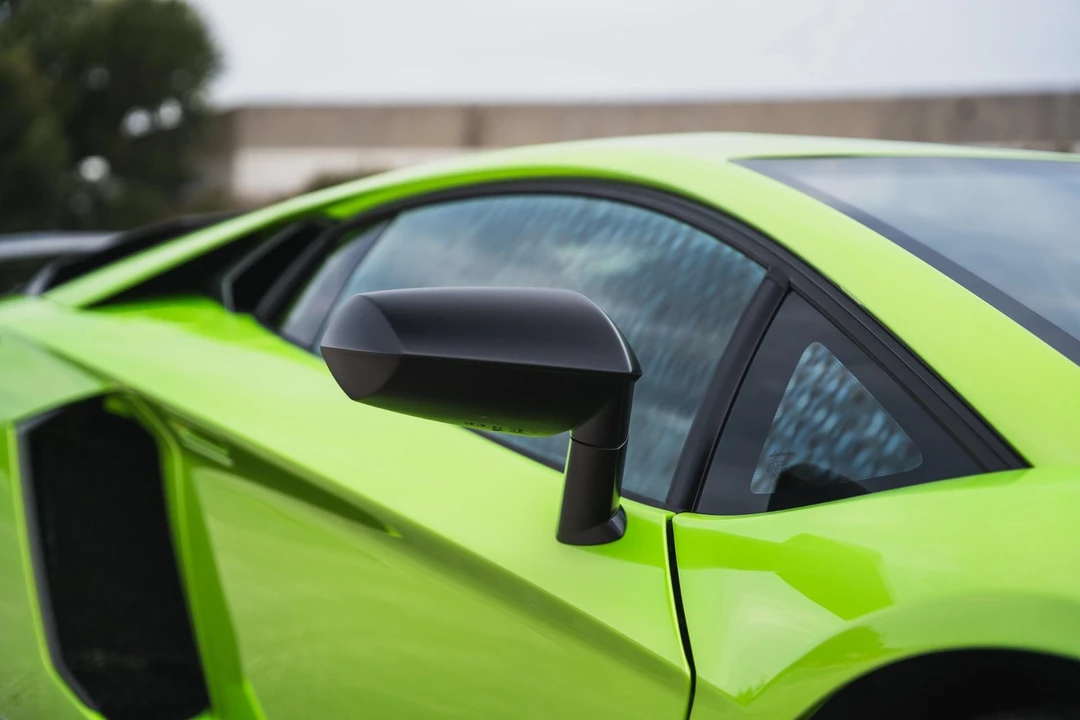 2016 Lamborghini Aventador SuperVeloce LP750-4 - Image 14 of 31