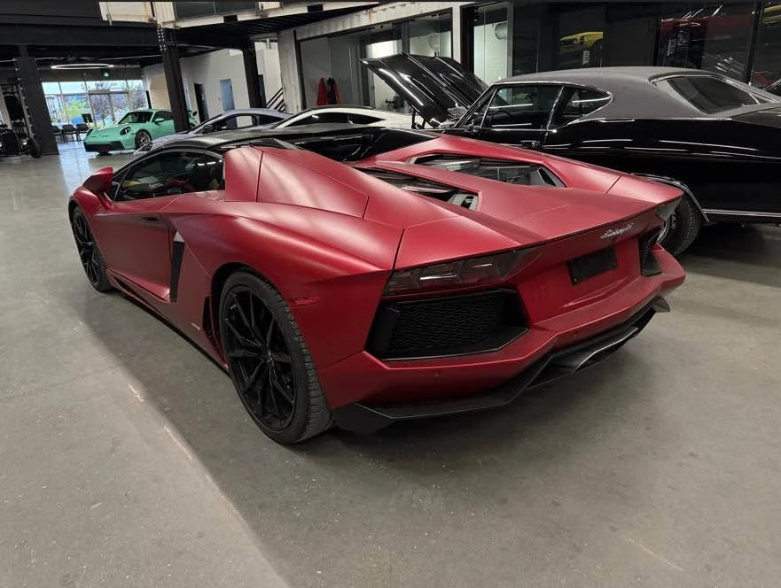 2016 Lamborghini Aventador LP700-4 - Image 3 of 5