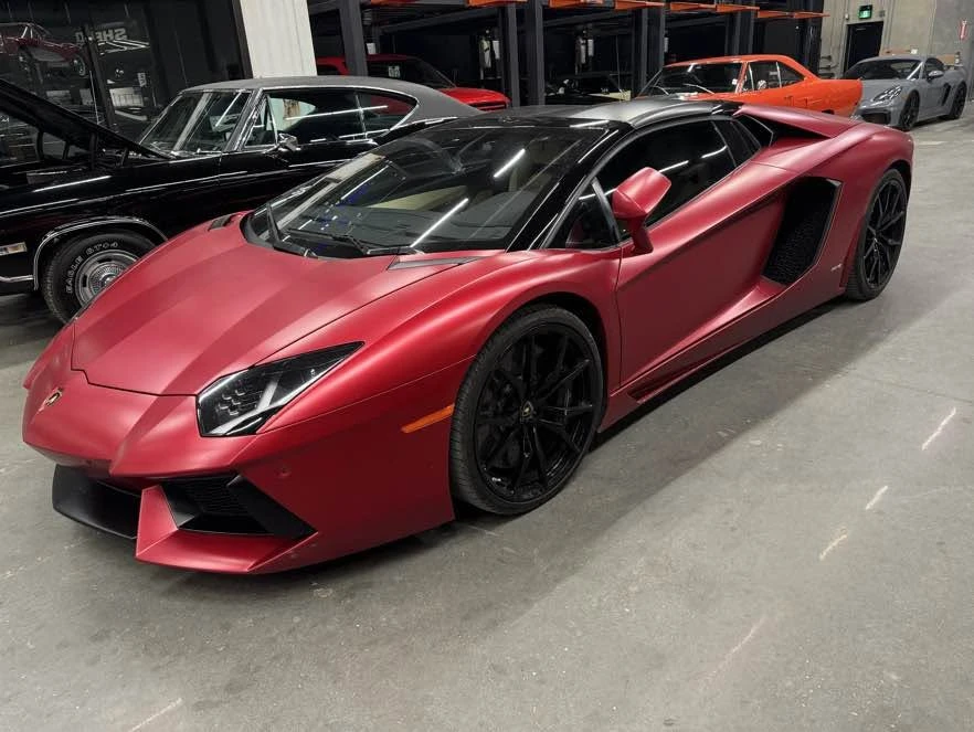 2016 Lamborghini Aventador LP700-4 - Image 2 of 5