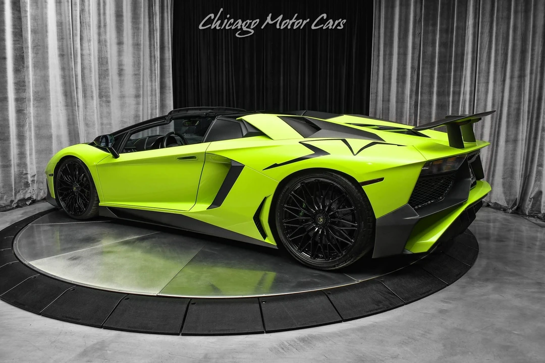 2016 Lamborghini Aventador LP700-4 - Image 3 of 21