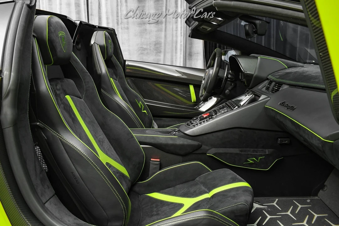 2016 Lamborghini Aventador LP700-4 - Image 20 of 21