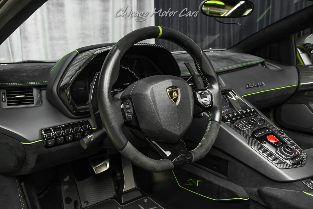 2016 Lamborghini Aventador LP700-4 - Image 8 of 21