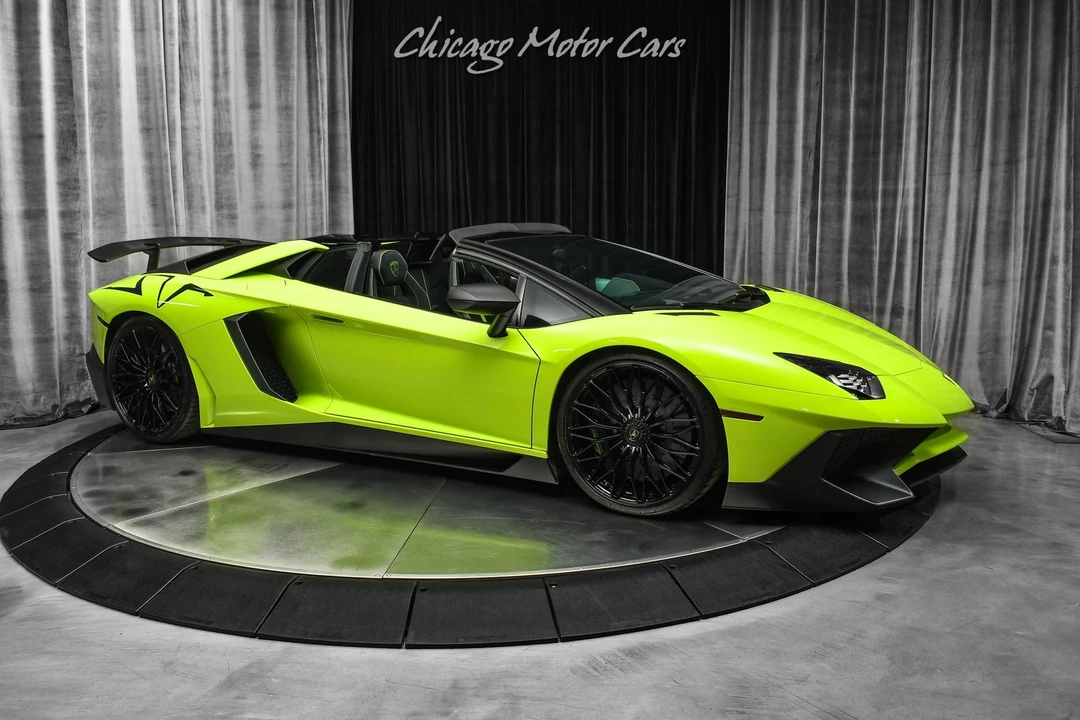 2016 Lamborghini Aventador LP700-4 - Image 6 of 21