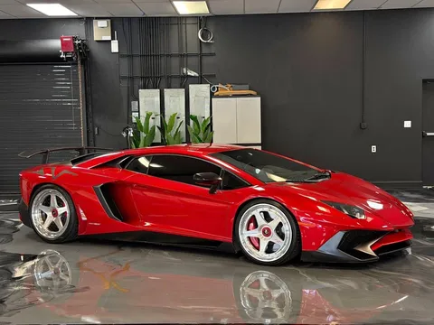 2016 Lamborghini Aventador SV Coupe