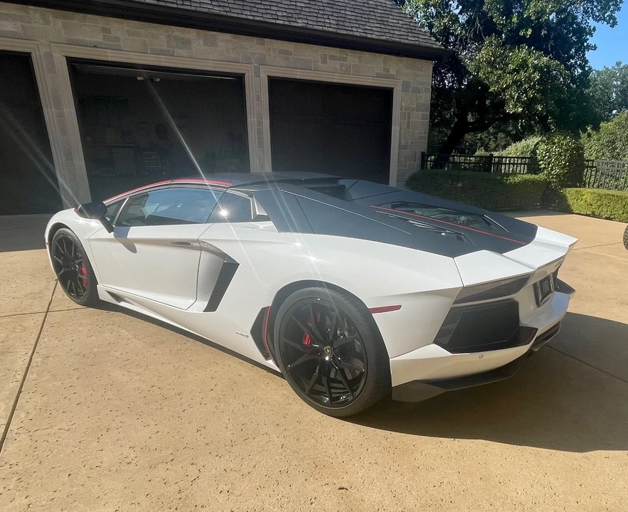 2016 Lamborghini Aventador LP700-4 - Image 5 of 7