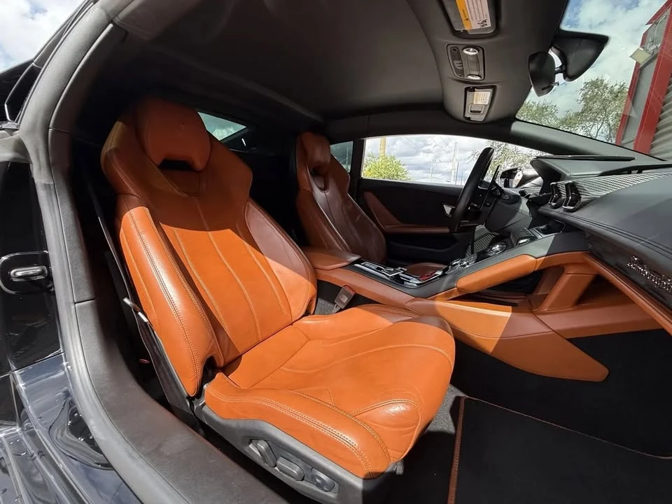 2016 Lamborghini Huracan - Image 17 of 20
