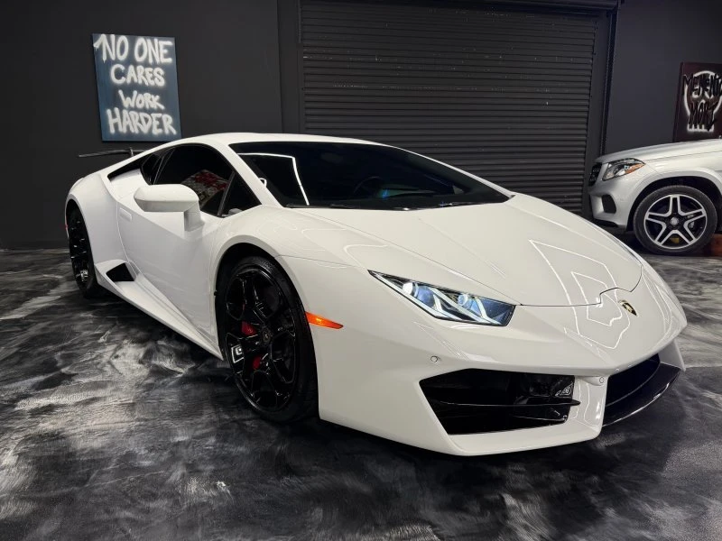 2016 Lamborghini Huracan - Image 3 of 19