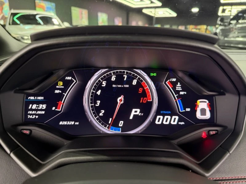 2016 Lamborghini Huracan - Image 16 of 19