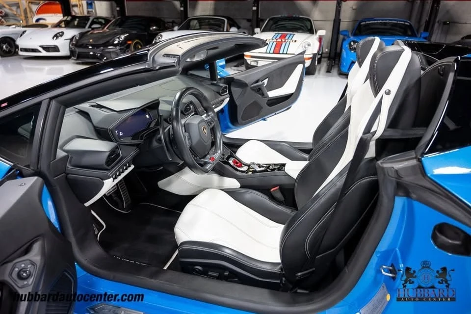 2016 Lamborghini Huracan - Image 18 of 20