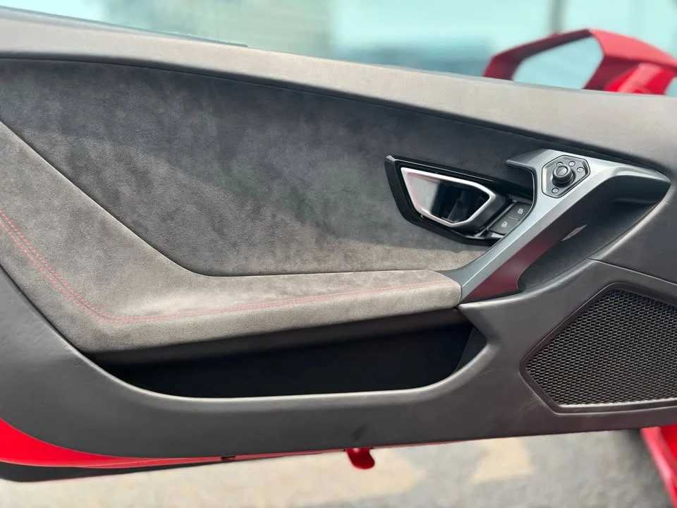 2016 Lamborghini Huracan - Image 20 of 20