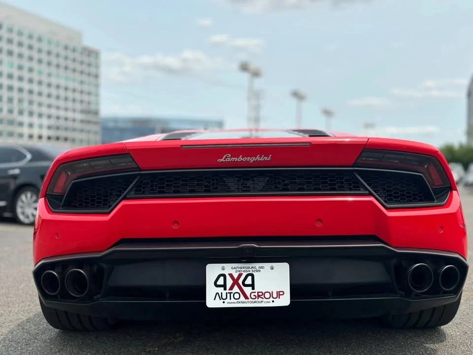 2016 Lamborghini Huracan - Image 10 of 20
