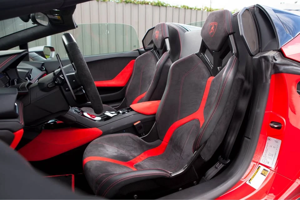 2016 Lamborghini Huracan - Image 12 of 15