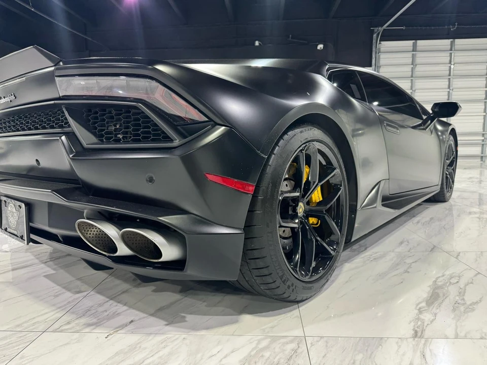 2016 Lamborghini Huracan LP580-2 - Image 20 of 21
