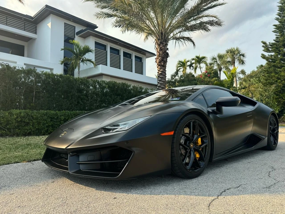 2016 Lamborghini Huracan LP580-2 - Image 3 of 21