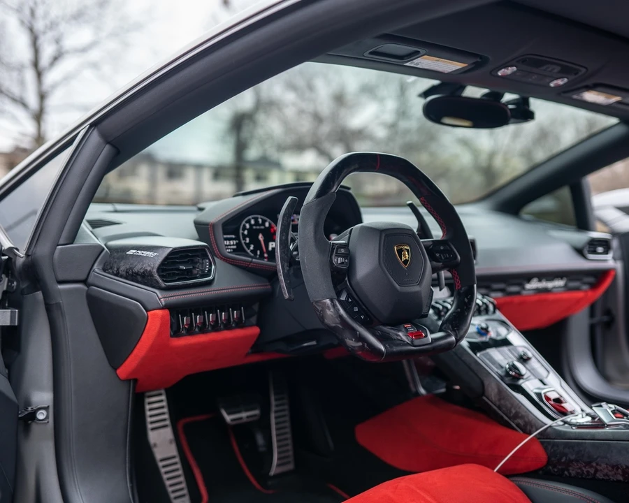 2016 Lamborghini Huracan LP610-4 - Image 5 of 23
