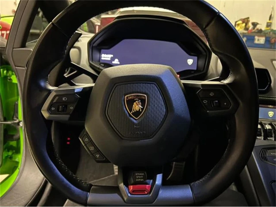 2016 Lamborghini Huracan - Image 12 of 21