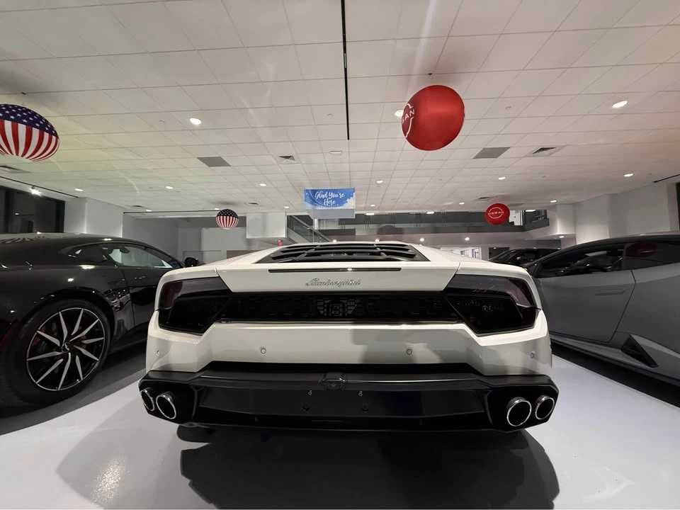 2016 Lamborghini Huracan LP580-2 - Image 7 of 7