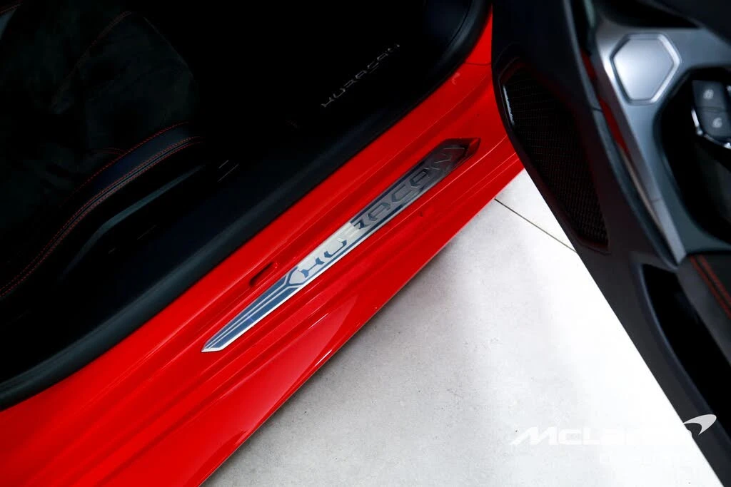 2016 Lamborghini Huracan LP580-2 - Image 21 of 31