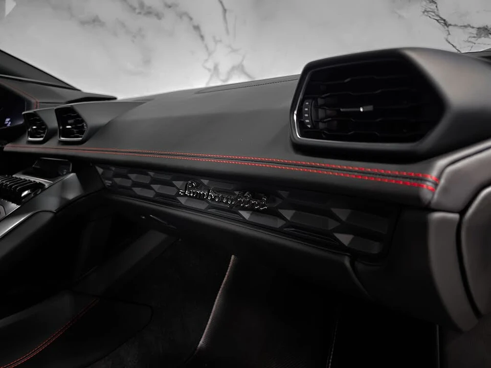 2016 Lamborghini Huracan LP580-2 - Image 30 of 31