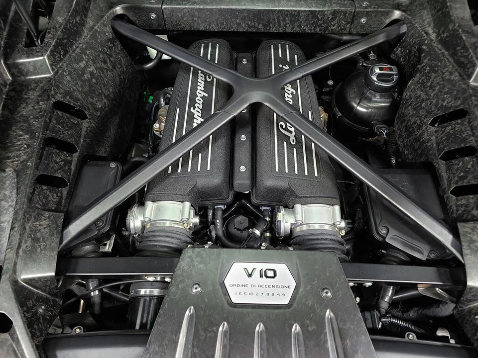 2016 Lamborghini Huracan LP580-2 - Image 3 of 31