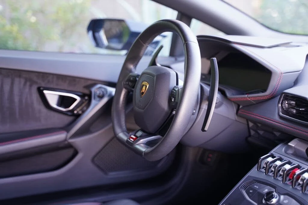 2016 Lamborghini Huracan LP580-2 - Image 28 of 31