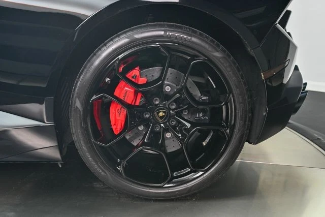 2016 Lamborghini Huracan LP580-2 - Image 4 of 25