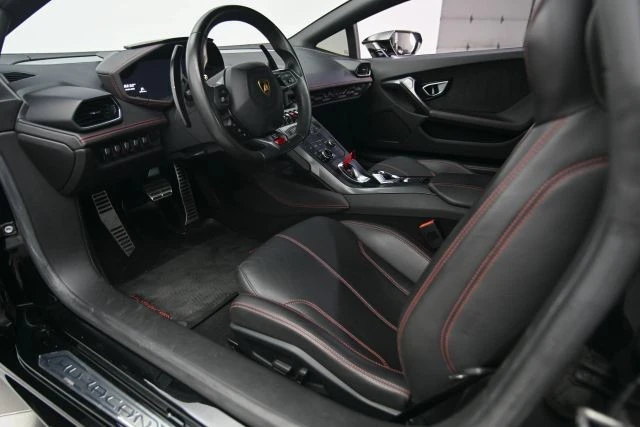 2016 Lamborghini Huracan LP580-2 - Image 3 of 24