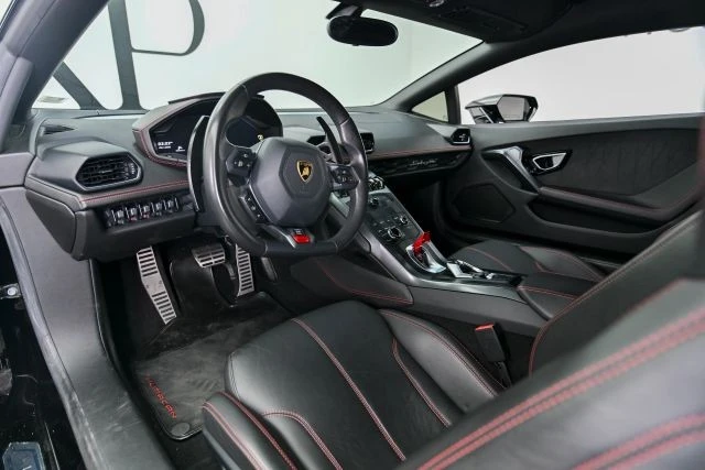 2016 Lamborghini Huracan LP580-2 - Image 2 of 25