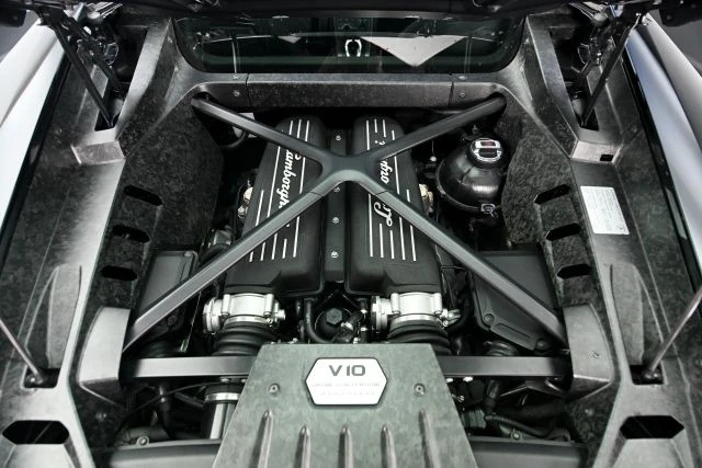 2016 Lamborghini Huracan LP580-2 - Image 21 of 25