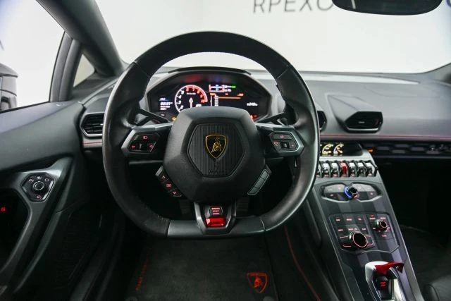 2016 Lamborghini Huracan LP580-2 - Image 18 of 24