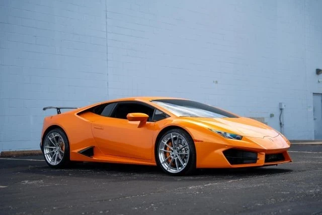 2016 Lamborghini Huracan LP580-2 - Image 8 of 21