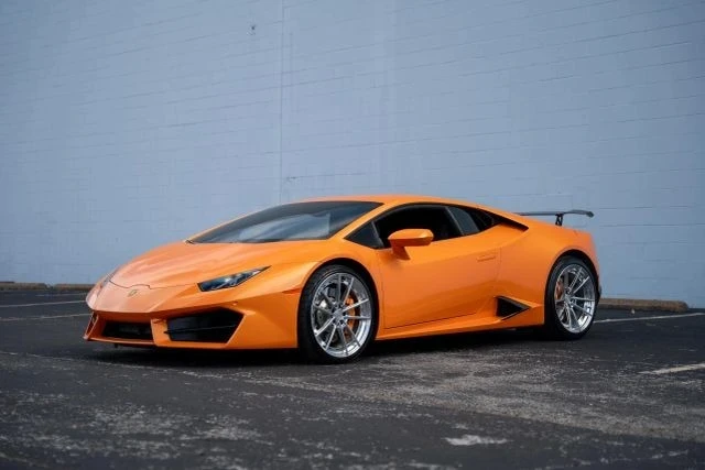 2016 Lamborghini Huracan LP580-2 - Image 6 of 21