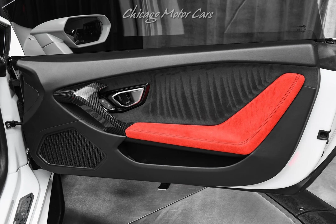 2016 Lamborghini Huracan LP580-2 - Image 26 of 31