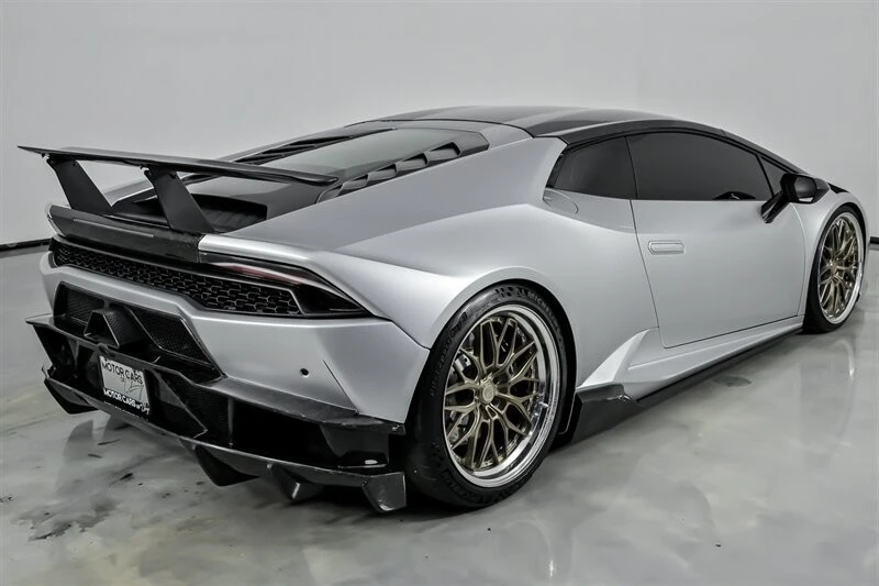 2016 Lamborghini Huracan LP580-2 - Image 18 of 21