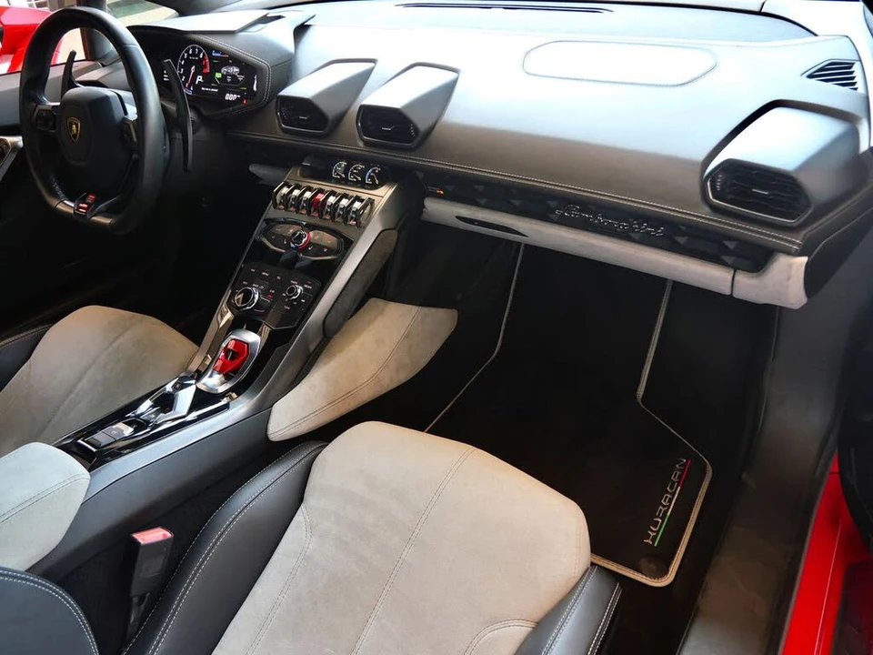 2016 Lamborghini Huracan LP580-2 - Image 7 of 20