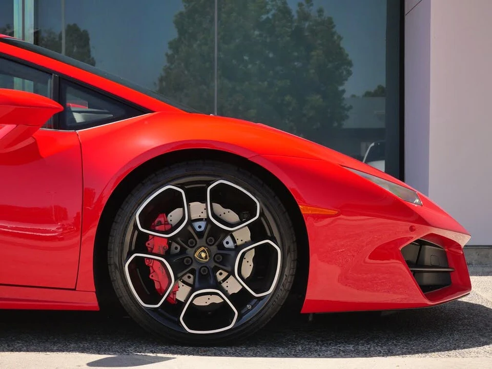 2016 Lamborghini Huracan LP580-2 - Image 9 of 20
