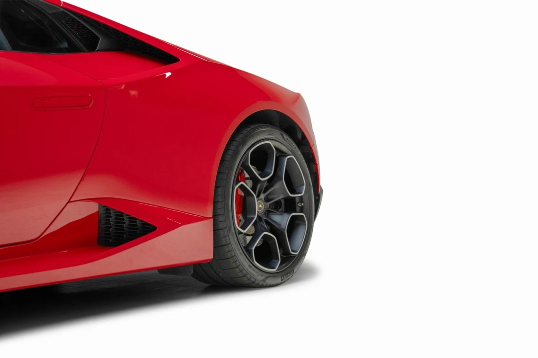 2016 Lamborghini Huracan LP580-2 - Image 12 of 31