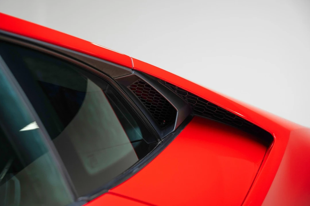 2016 Lamborghini Huracan LP580-2 - Image 27 of 31
