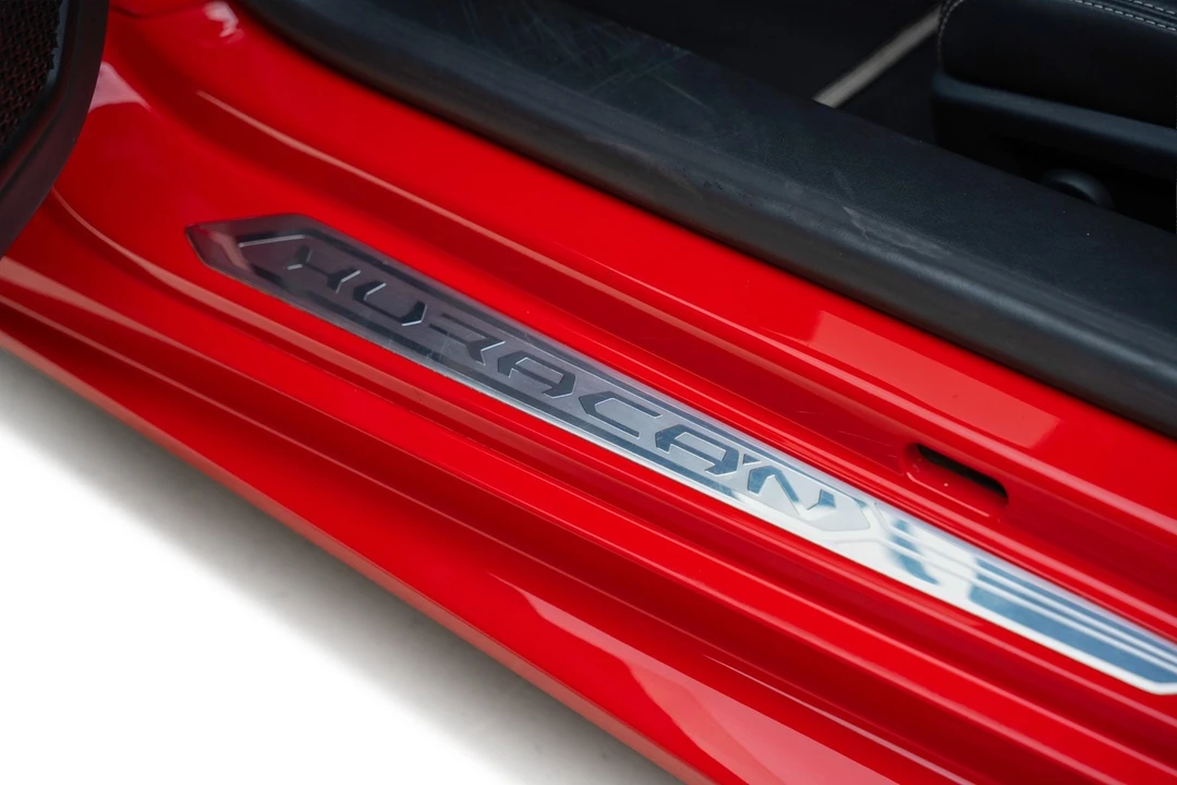 2016 Lamborghini Huracan LP580-2 - Image 30 of 31