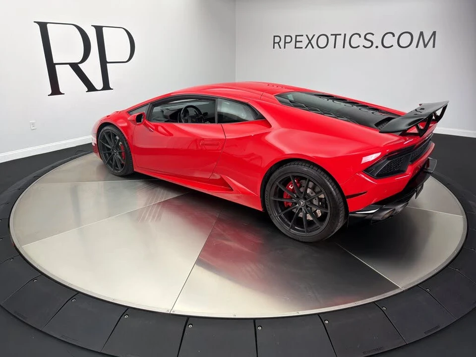2016 Lamborghini Huracan LP580-2 - Image 7 of 31