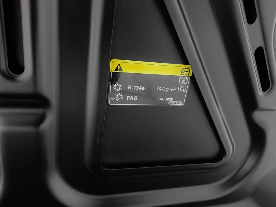 2016 Lamborghini Huracan LP580-2 - Image 23 of 31