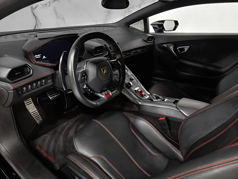2016 Lamborghini Huracan LP580-2 - Image 10 of 31