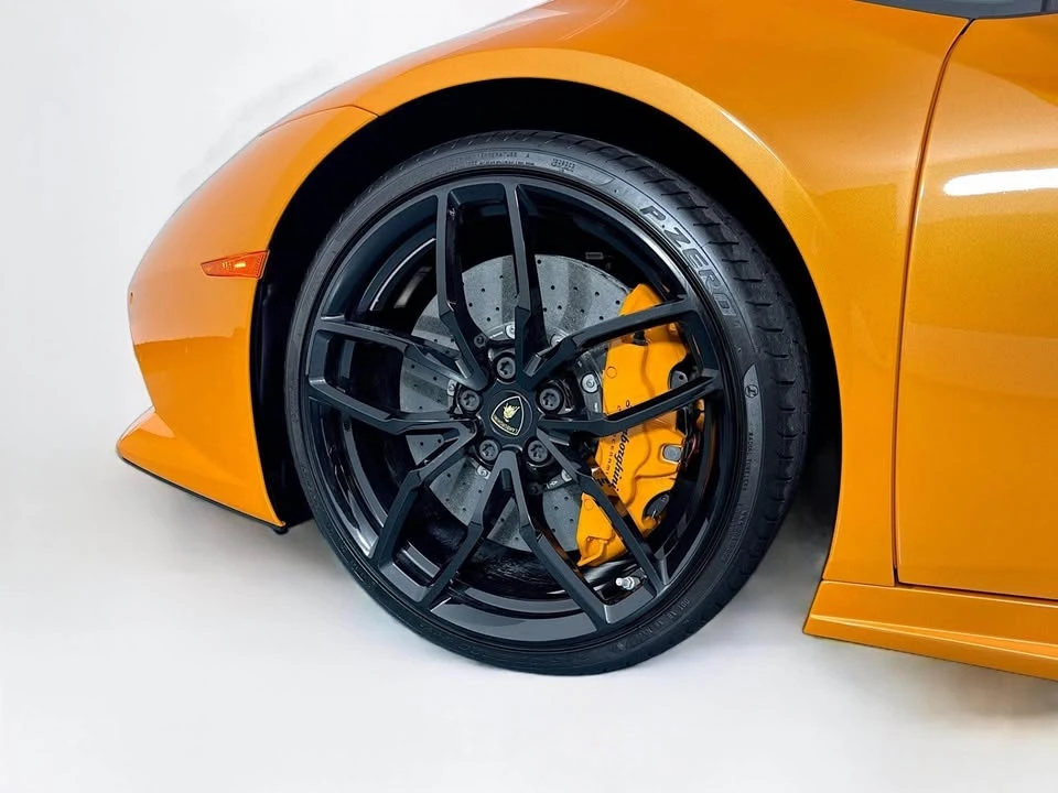2016 Lamborghini Huracan LP610-4 - Image 19 of 20