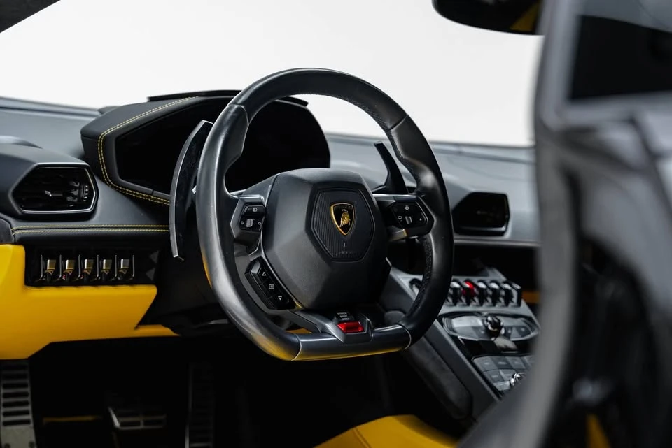 2016 Lamborghini Huracan LP610-4 - Image 18 of 20