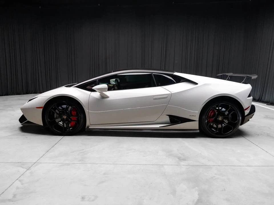 2016 Lamborghini Huracan LP610-4 - Image 15 of 17