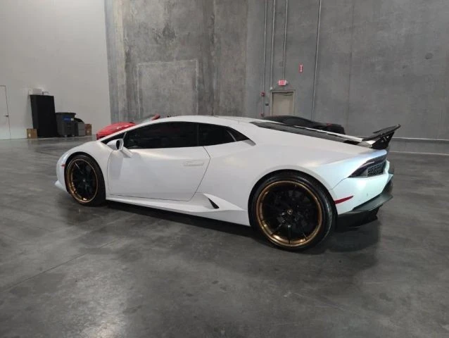 2016 Lamborghini Huracan LP610-4 - Image 3 of 8