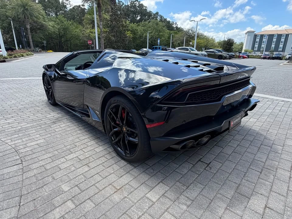 2016 Lamborghini Huracan LP610-4 - Image 8 of 15
